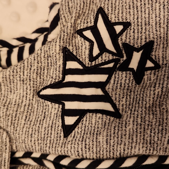 6-18M Sleepsack with Star Details - Picture 2 of 3
